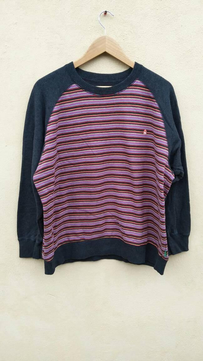 United Colors Of Benetton Sweatshirt Streifen Multicolors Crewneck Kleine Logo-Stickerin United Colors Of Benetton Sweatshirt Streifen Multicolors Crewneck Kleine Logo-Stickerin von ikcollections
