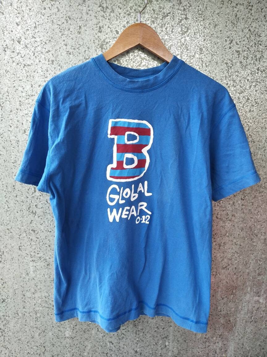 United Colors Of Benetton T Shirt Kurzarm Vintage United Colors Of Benetton T Shirt Kurzarm Vintage von ikcollections