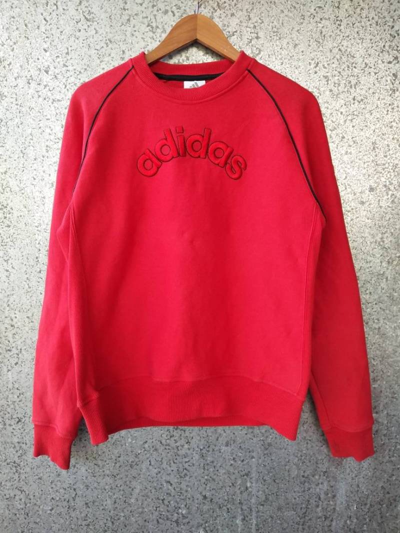 Vintage Adidas Buch Staben Sweatshirt Vintage Adidas Buch Staben Sweatshirt von ikcollections