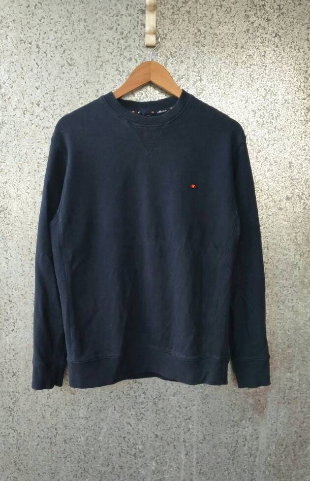 Vintage Ellese Sweatshirt Kleine Logo Pullover Vintage Ellese Sweatshirt Kleine Logo Pullover von ikcollections