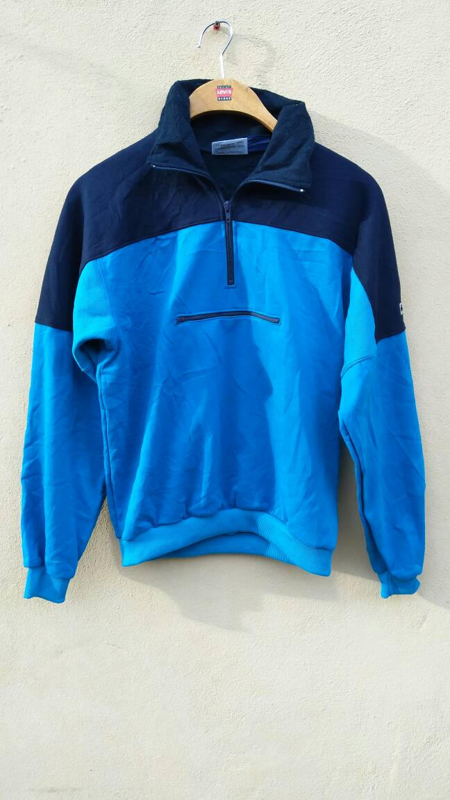 Vintage Montbell/Zero Punkt Sweatshirt Half Reißverschluss Crewneck Jumper Vintage Montbell/Zero Punkt Sweatshirt Half Reißverschluss Crewneck Jumper von ikcollections