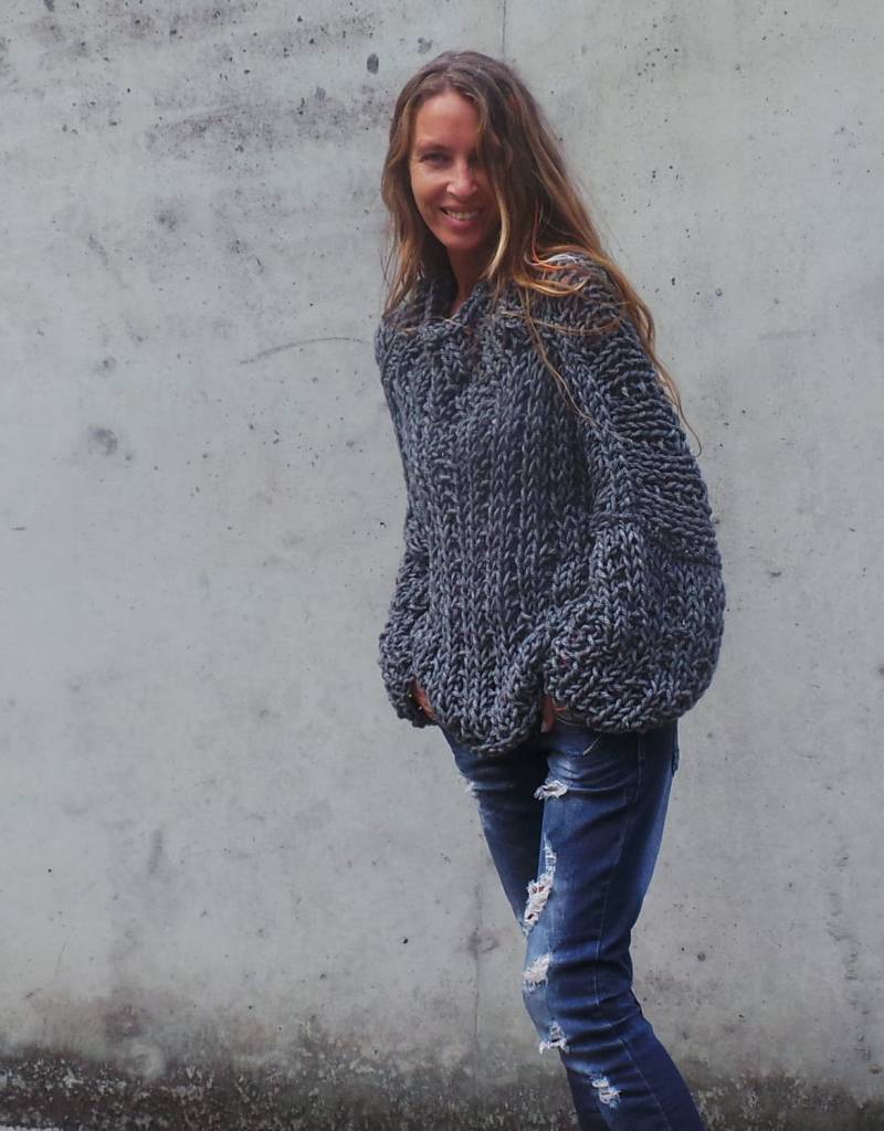 Grobstrick Grauer Pullover Übergroßer Slouchy Pullover Aus Wollmischung von ileaiye
