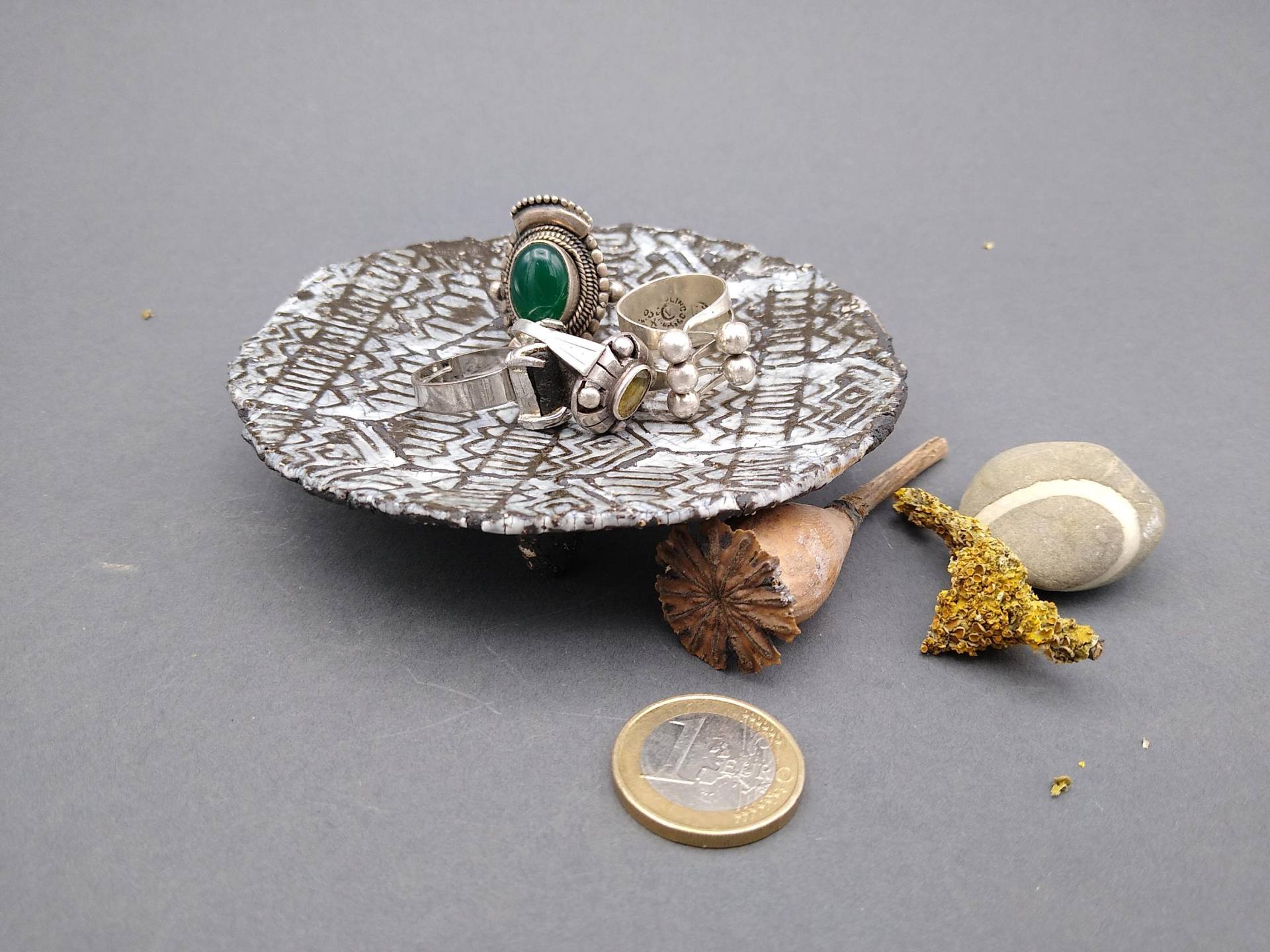 Keramik Schälchen Mit Füßen Keramik Schälchen Mit Füßen von ilikeramik