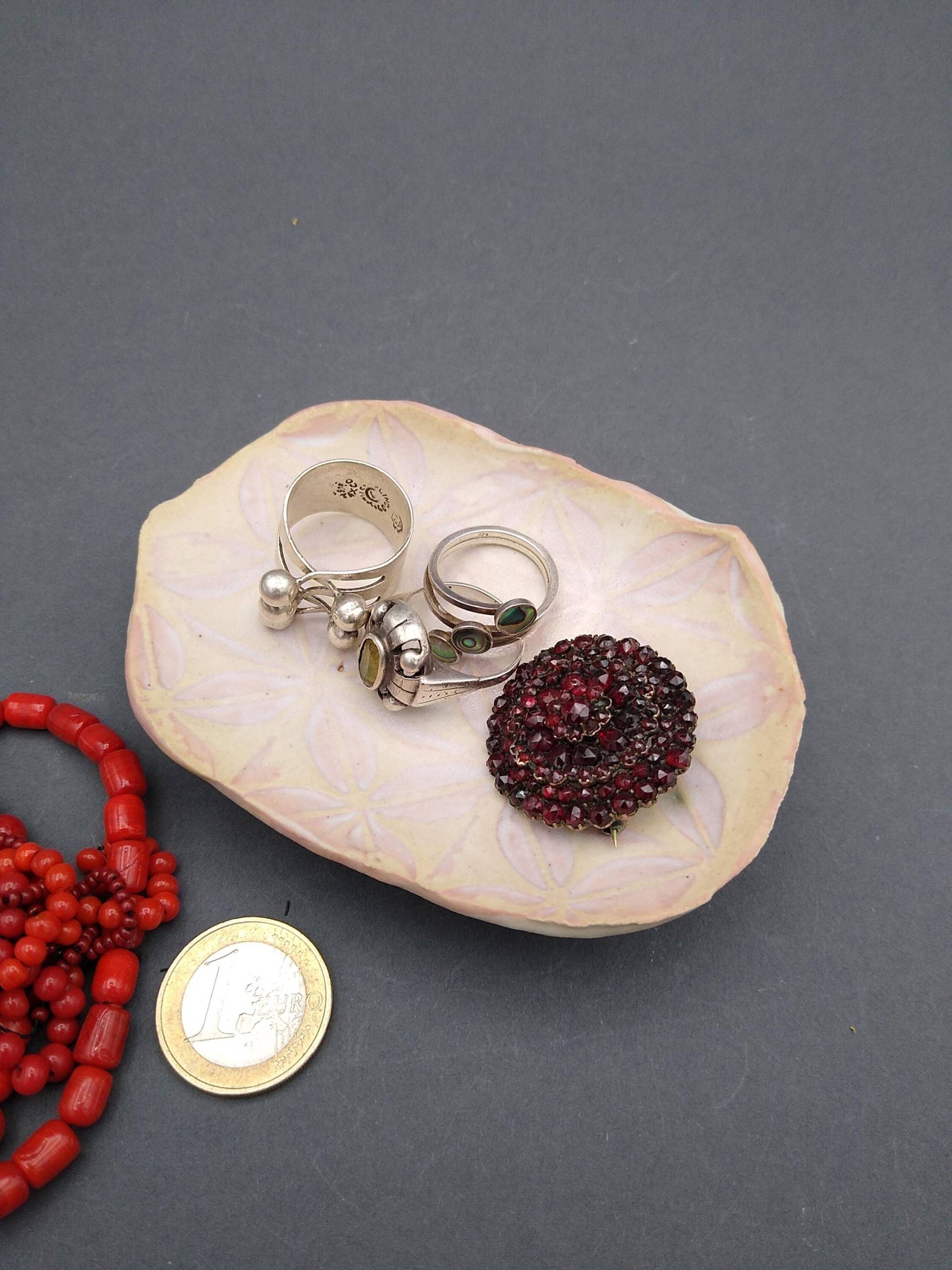 Keramikschälchen Mit Füsschen Keramikschälchen Mit Füsschen von ilikeramik