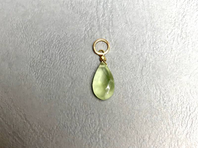 Prehnit Anhänger 14K Gold , Edelstein Tropfen, Echter Goldschmuck, Grüner Anhänger, Geschenk Für Sie Weihnachten, 585Er von ilkajewels