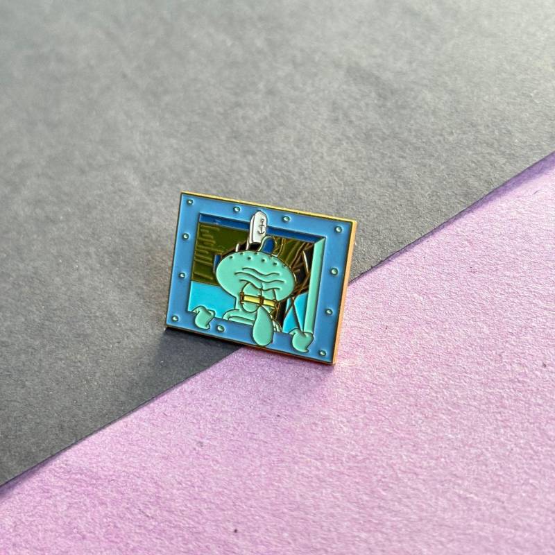 Squid Neighbor Window Enamel Pin - Spongebob Inspired Fanart | Thadeus Meme Funny Cartoon Für Jacke & Tasche von illeux