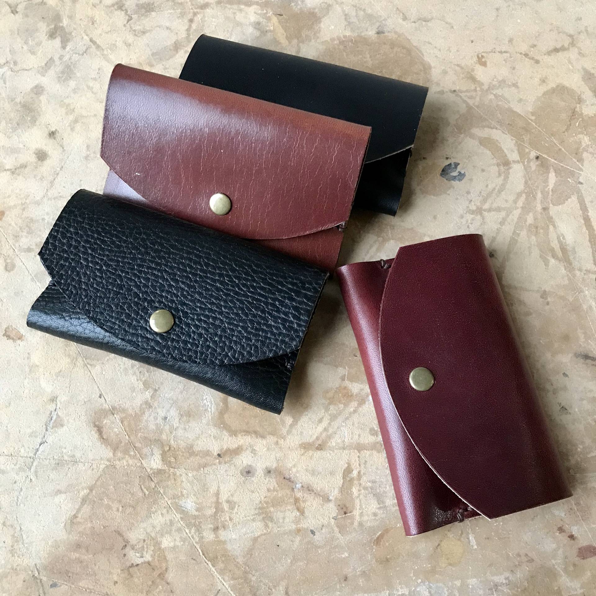 Arc Kartenhalter > Handgenähte Geldbörse Leder Kartenetui Visitenkartenhalter von illoleather