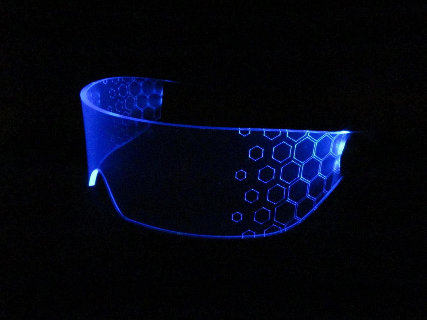 Das Original Beleuchtete Cyberpunk Cyber Goth Visier Hex Neon Blau Das Original Beleuchtete Cyberpunk Cyber Goth Visier Hex Neon Blau von illumicyberwear