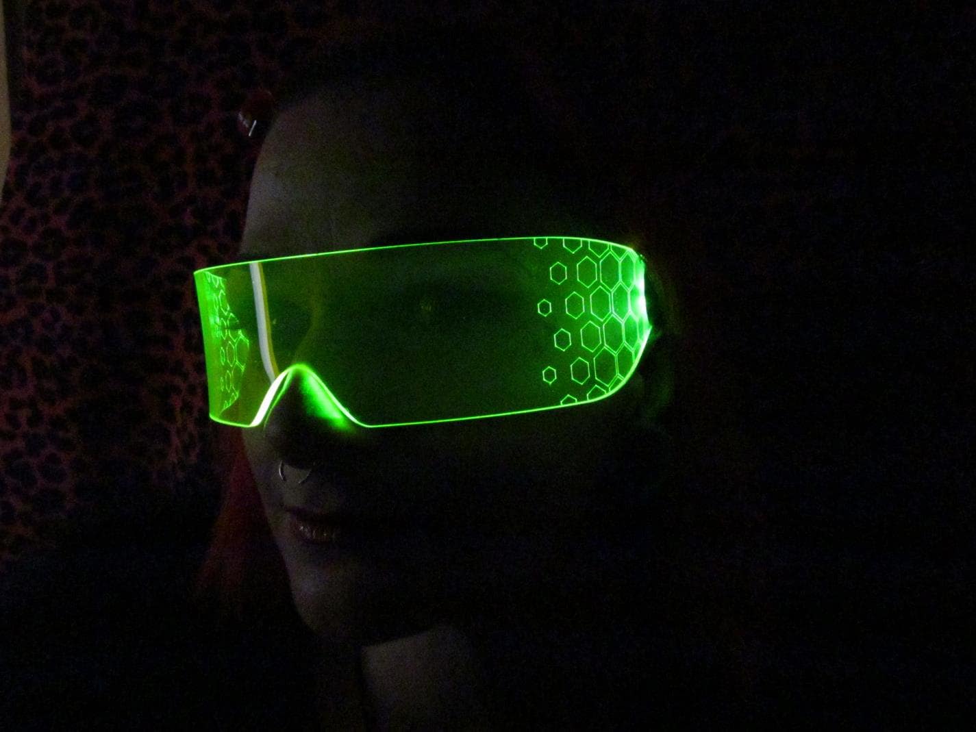 Das Original Beleuchtete Cyberpunk Cyber Goth Visier Hex Neon Grün Das Original Beleuchtete Cyberpunk Cyber Goth Visier Hex Neon Grün von illumicyberwear