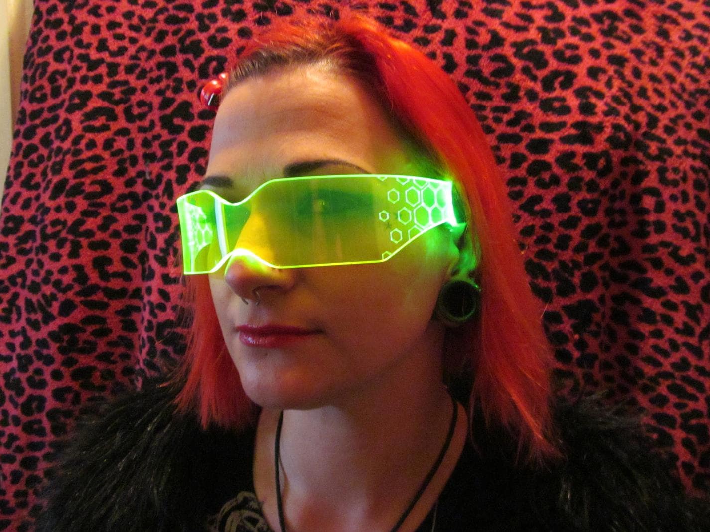 Das Original Beleuchtete Cyberpunk Cyber Goth Visier Hex V2 Neon Grün Das Original Beleuchtete Cyberpunk Cyber Goth Visier Hex V2 Neon Grün von illumicyberwear