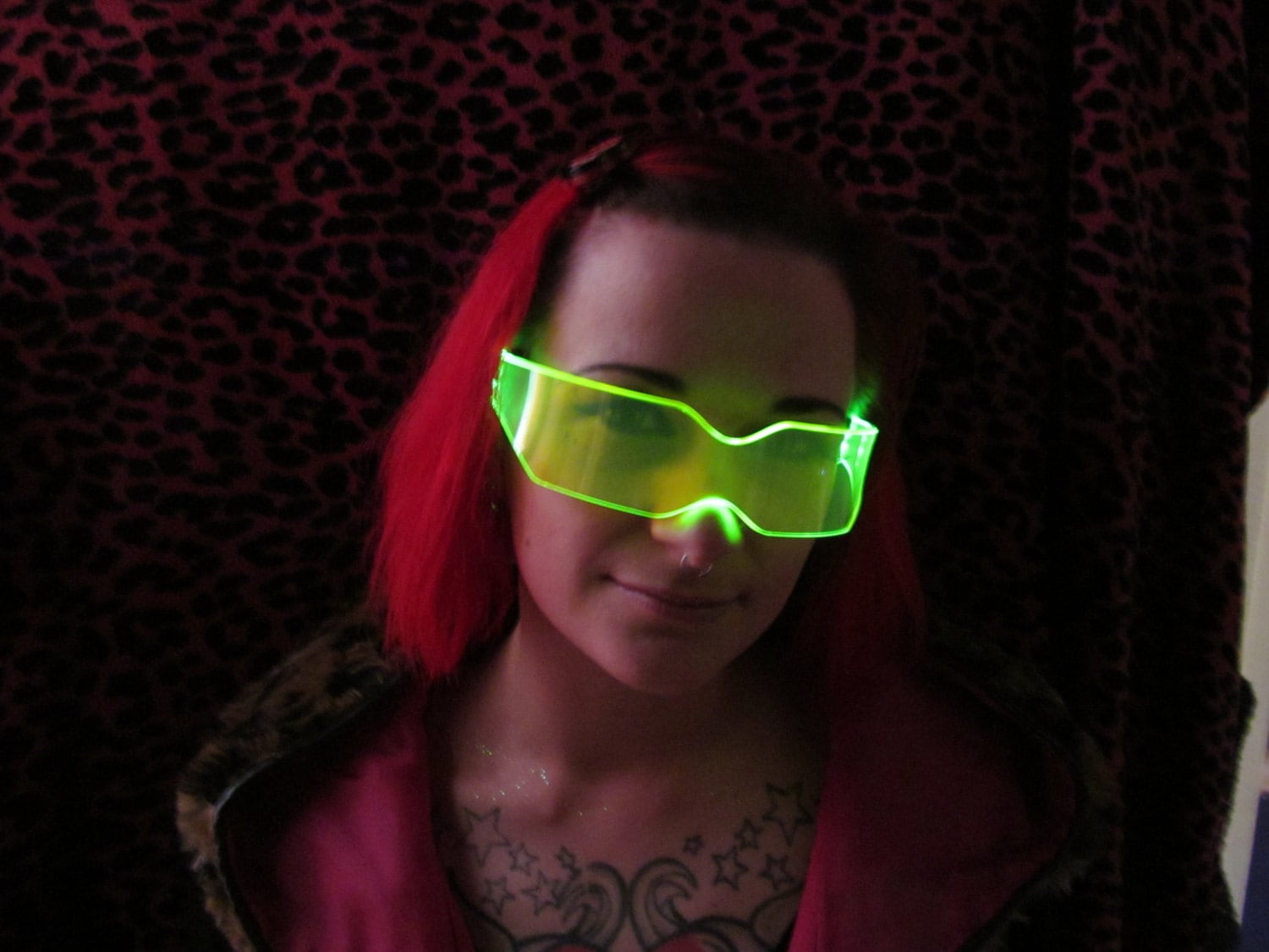 Das Original Beleuchtete Cyberpunk Cyber Goth Visier V2 Acid Green Das Original Beleuchtete Cyberpunk Cyber Goth Visier V2 Acid Green von illumicyberwear