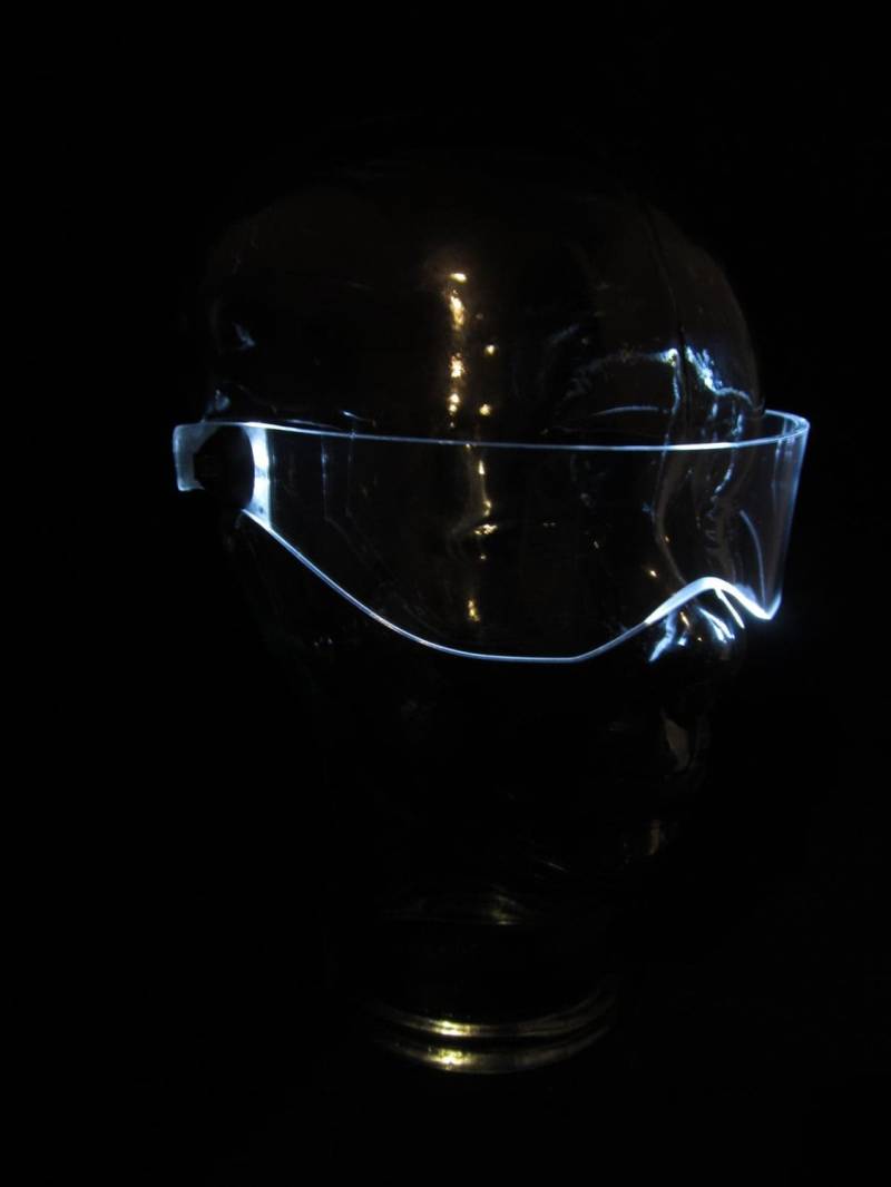 Das Original Beleuchtete Cyberpunk Cyber Goth Visier V3 Wähle Deine Eigene Led-Farbe von illumicyberwear