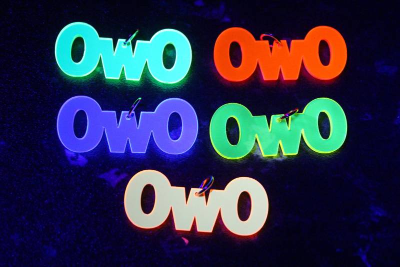 Owo Kette Owo Kette von illumicyberwear