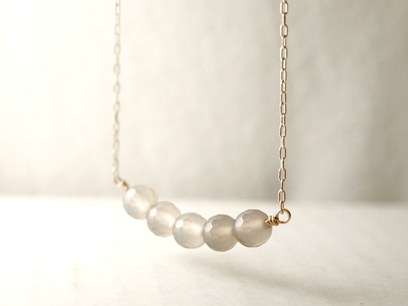 Perlen Bar Halskette - Graue Linien Schmuck Edelstein Zierlicher Minimal von illusy