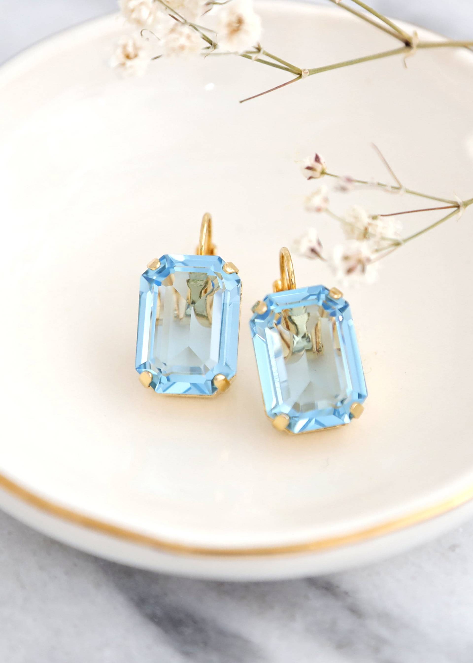 Aquamarin Braut Ohrringe, Verschönert Swarovski Kristall Blauer Hellblaue Tropfen Ohrringe von iloniti