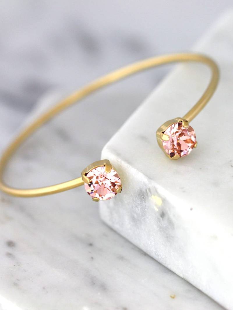 Blush Armband, Brautjungfer Armbänder, Brautjungfern Crystal Cuff, Pfirsich Braut Dusty Pink Gold Armband von iloniti