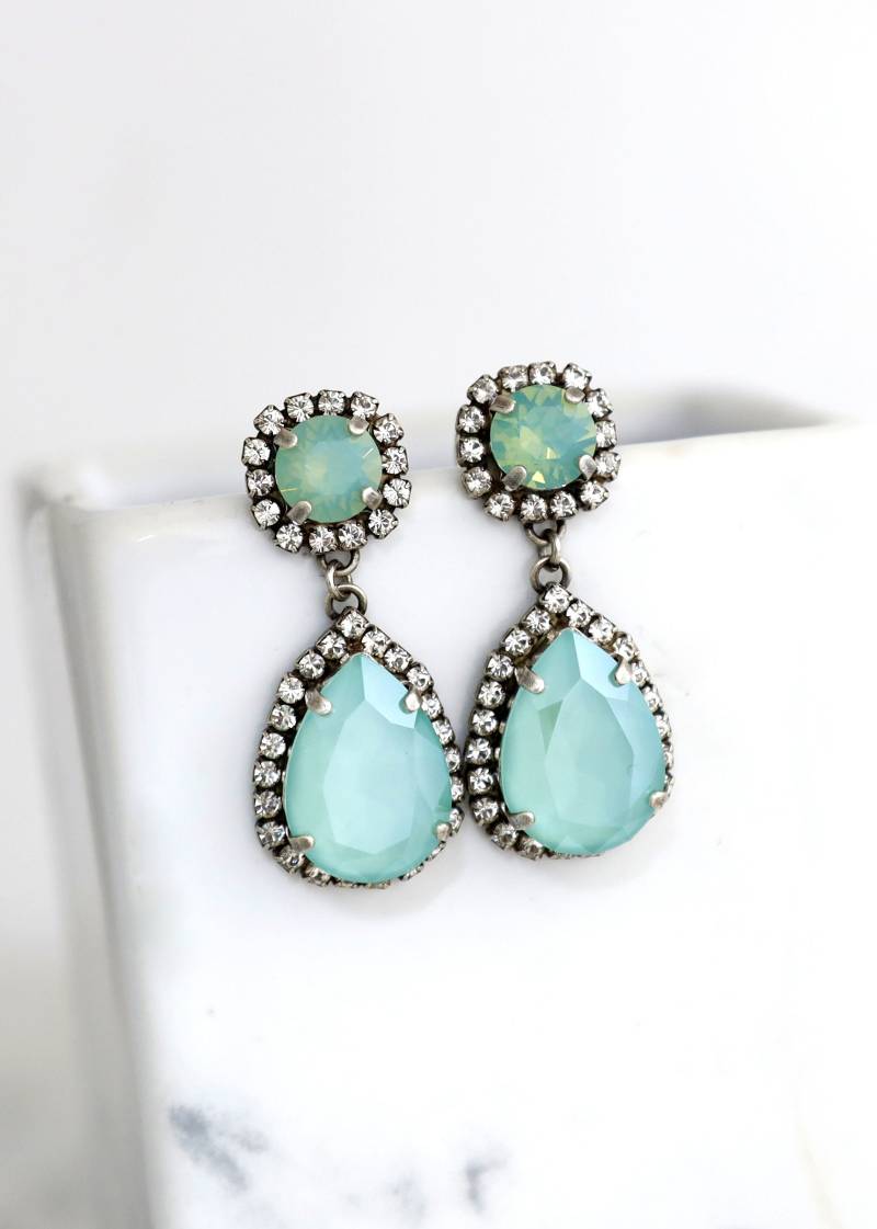 Grüne Minze Kronleuchter Ohrringe, Braut Grüner Salbei Brautjungfern Tropfen Geschenk Für Sie von iloniti