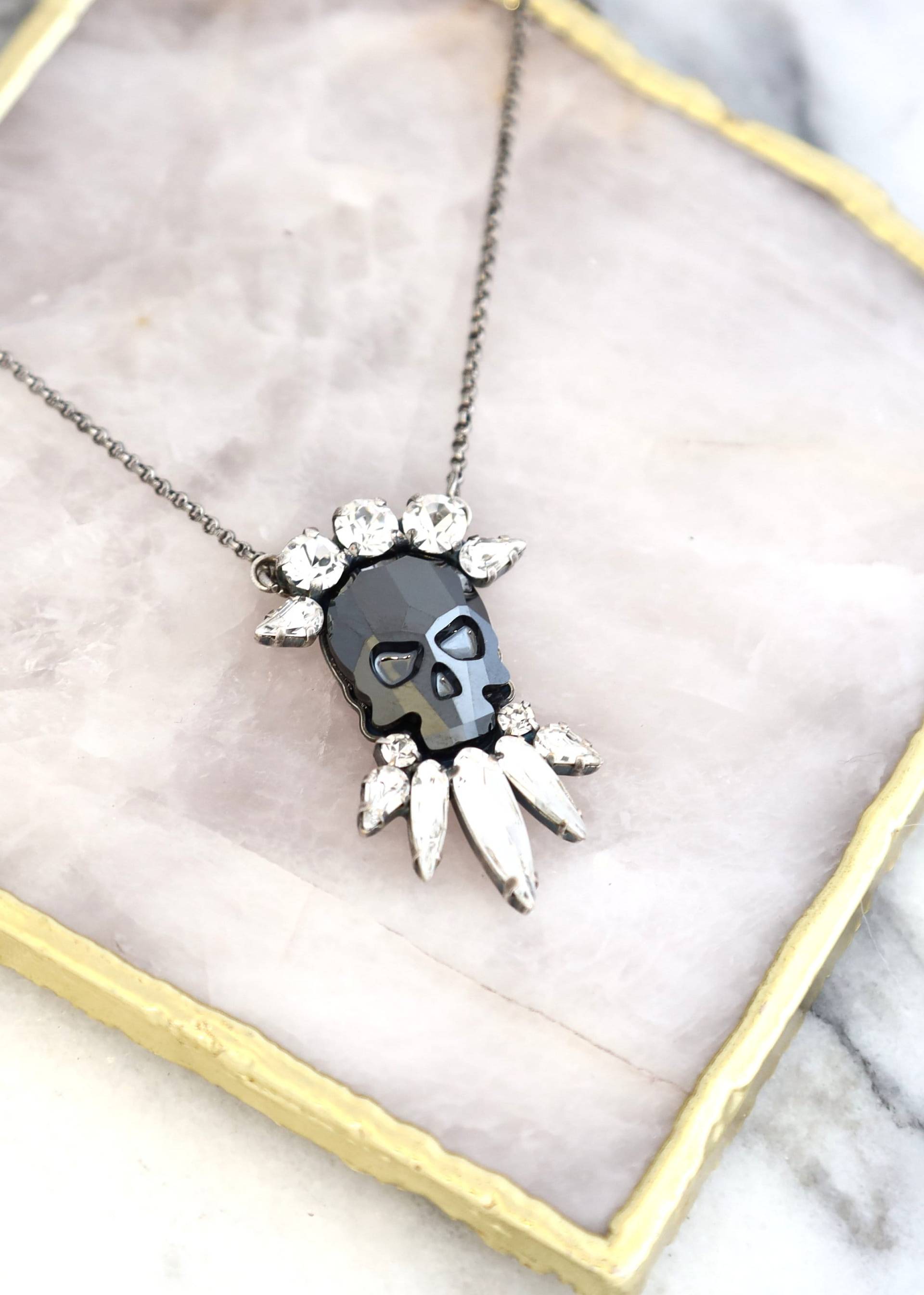 Schädel Halskette, Sugar Skull Kristallhalskette, Gothic Brautschmuck, Schmuck, Silber Schmuck Für Frau, Hochzeitsschmuck von iloniti