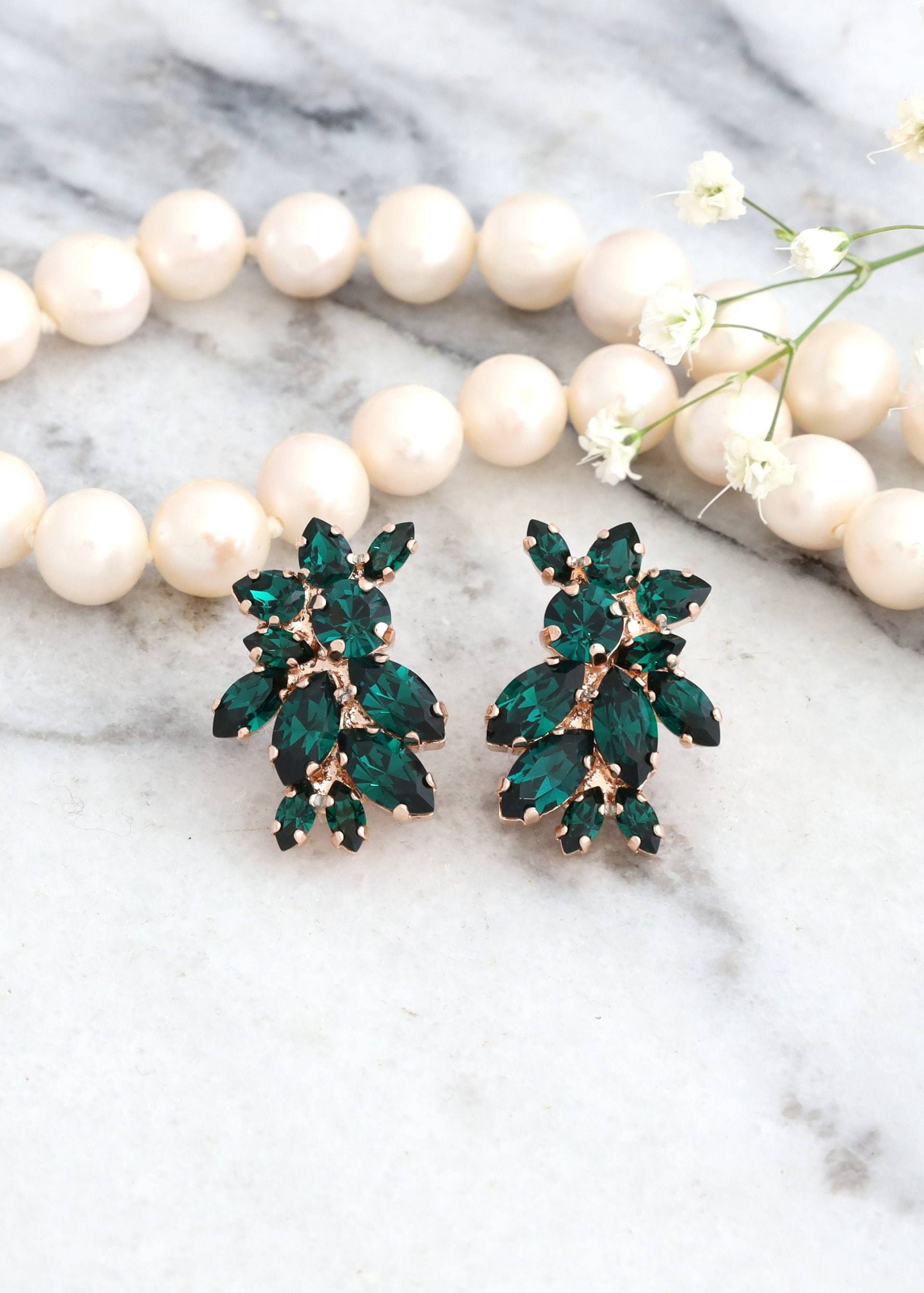 Smaragd Ohrringe, Grün Cluster Braut Kristall Ohrstecker, Brautjungfern Ohrringe von iloniti