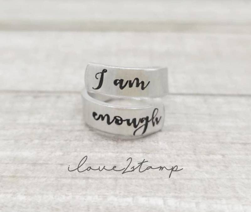 Ich Bin Genug Ring, Affirmationsgeschenk Für Sie, Geschenk Erwachsene, Du Bist Genug, Bleib Stark, Erbaulicher Schmuck, Projekt Semikolon von ilove2stamp