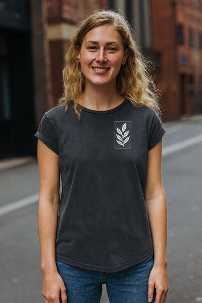 ilovemixtapes Damen Bio-T-Shirt „Der Zweig“ – Fair und aus 100 % Bio-Baumwolle von ilovemixtapes