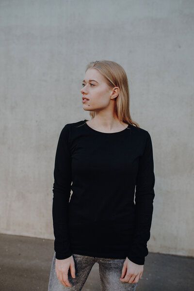 ilovemixtapes Ladies Longsleeve T-Shirt aus Bio-Baumwolle ilovemixtapes Ladies Longsleeve T-Shirt aus Bio-Baumwolle von ilovemixtapes