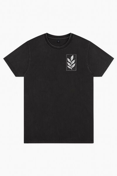 ilovemixtapes Unisex T-Shirt „Der Zweig“ – Bio-Baumwolle, Stone Washed Sage Green, Denim Blue & Black, Fair Wear von ilovemixtapes