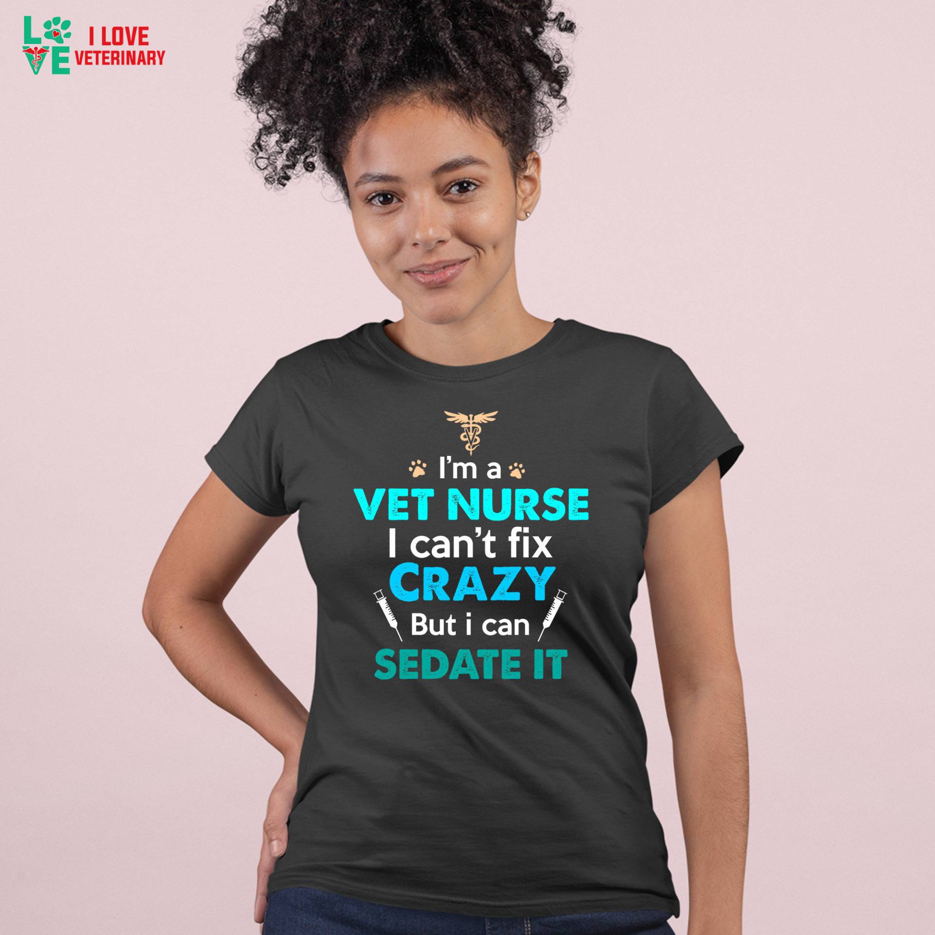 Ich Bin Ein Tierarzt Krankenschwester Kann Ich Nicht Beheben Verrückt Entiertiertiertiertierärztliche Shirt, Geschenk, Frau, Unisex, V-Ausschnitt Ich Bin Ein Tierarzt Krankenschwester Kann Ich Nicht Beheben Verrückt Entiertiertiertiertierärztliche Shirt, Geschenk, Frau, Unisex, V-Ausschnitt von iloveveterinarystore