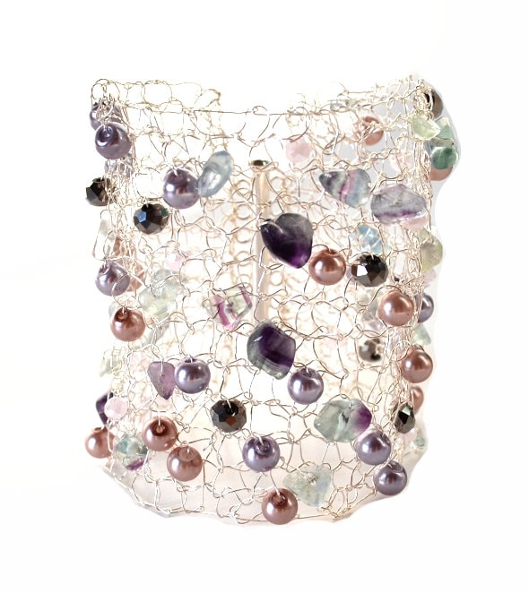Bethany Silber Armspange. Silberarmband. Braut Armband. Leichter Klobiger Statement-Schmuck. Draht-Handgestrickt. Einzigartiger Schmuck Bethany Silber Armspange. Silberarmband. Braut Armband. Leichter Klobiger Statement-Schmuck. Draht-Handgestrickt. Einzigartiger Schmuck von imwyred