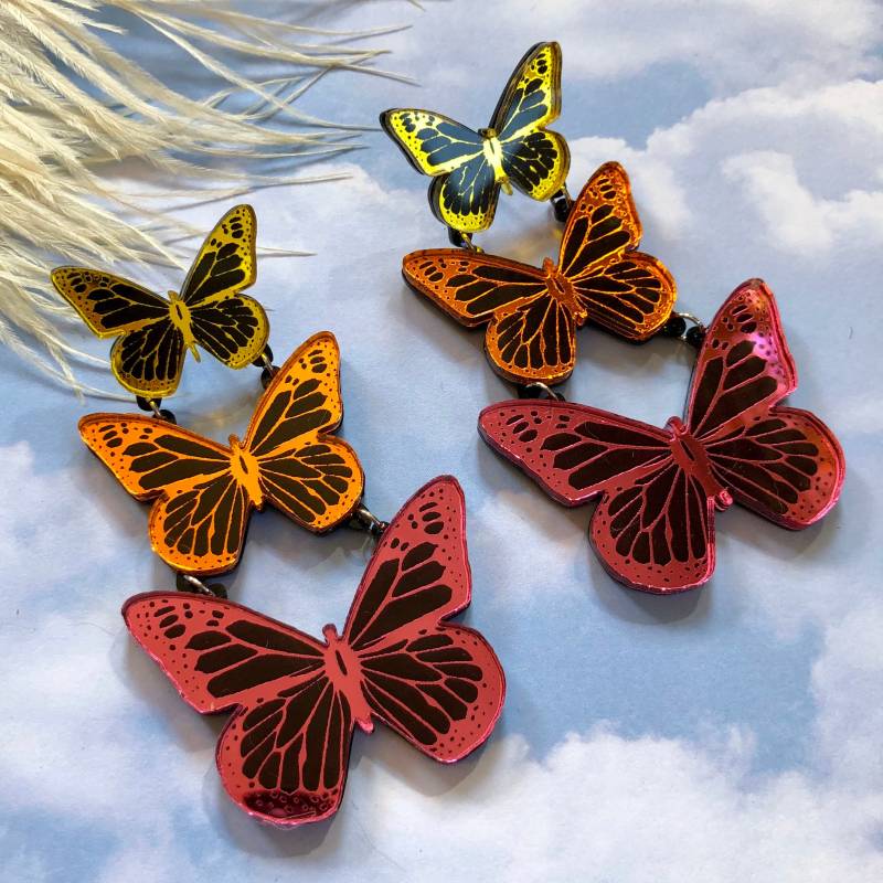 Regenbogen Gespiegelter Schmetterling, Laser Cut Acryl, Schmetterlinge, Kunststoffschmuck von imyourpresent