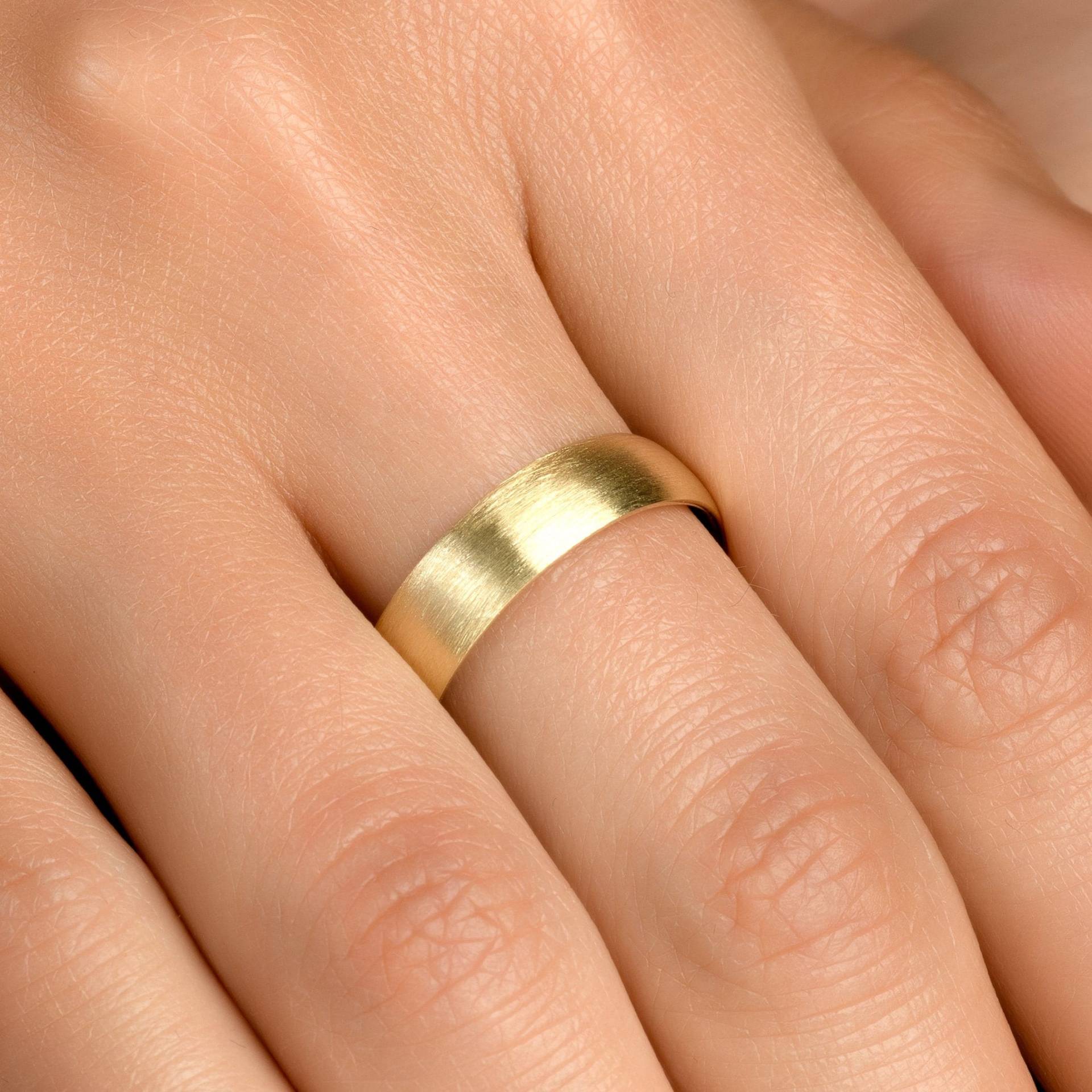 14K Gold Ehering, Breit Gebürstet Ring, Moderne Unisex Band, Für Männer Und Frauen Schmuck, Jubiläumsgeschenk von inbarfinejewelry