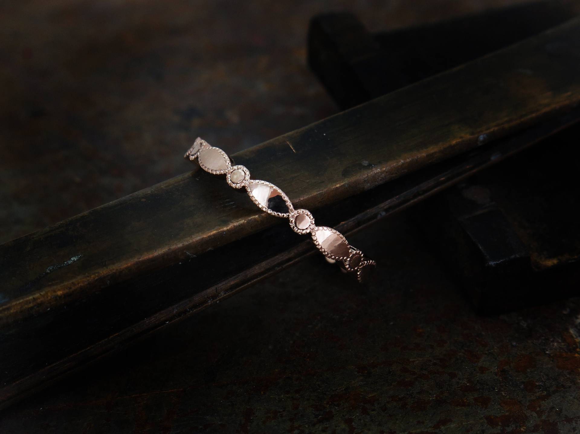 Zierlicher Ehering, Rosegold 14K Gold Marquise Punkte Gestapelt Boho von inbarfinejewelry