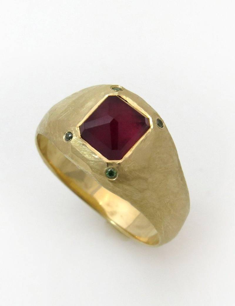 statement Ring, Rubin Multistein Cocktail 18K Diamant Lünettenring, Rosenschliff Siegelring, Und Ring von inbarfinejewelry