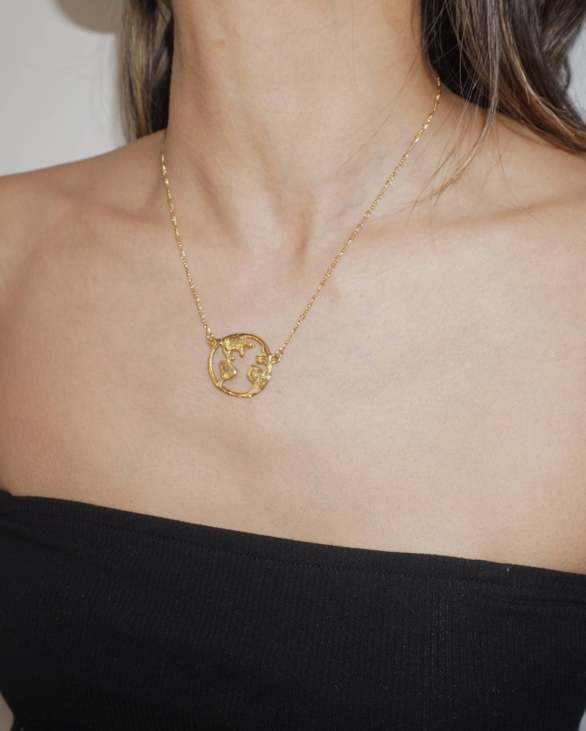 Mutter Erde Halskette // Handgeschnitzte Kette Handgemachter Schmuck Aus Der Nachhaltig Mutter Erde Halskette // Handgeschnitzte Kette Handgemachter Schmuck Aus Der Nachhaltig von indeethelabel