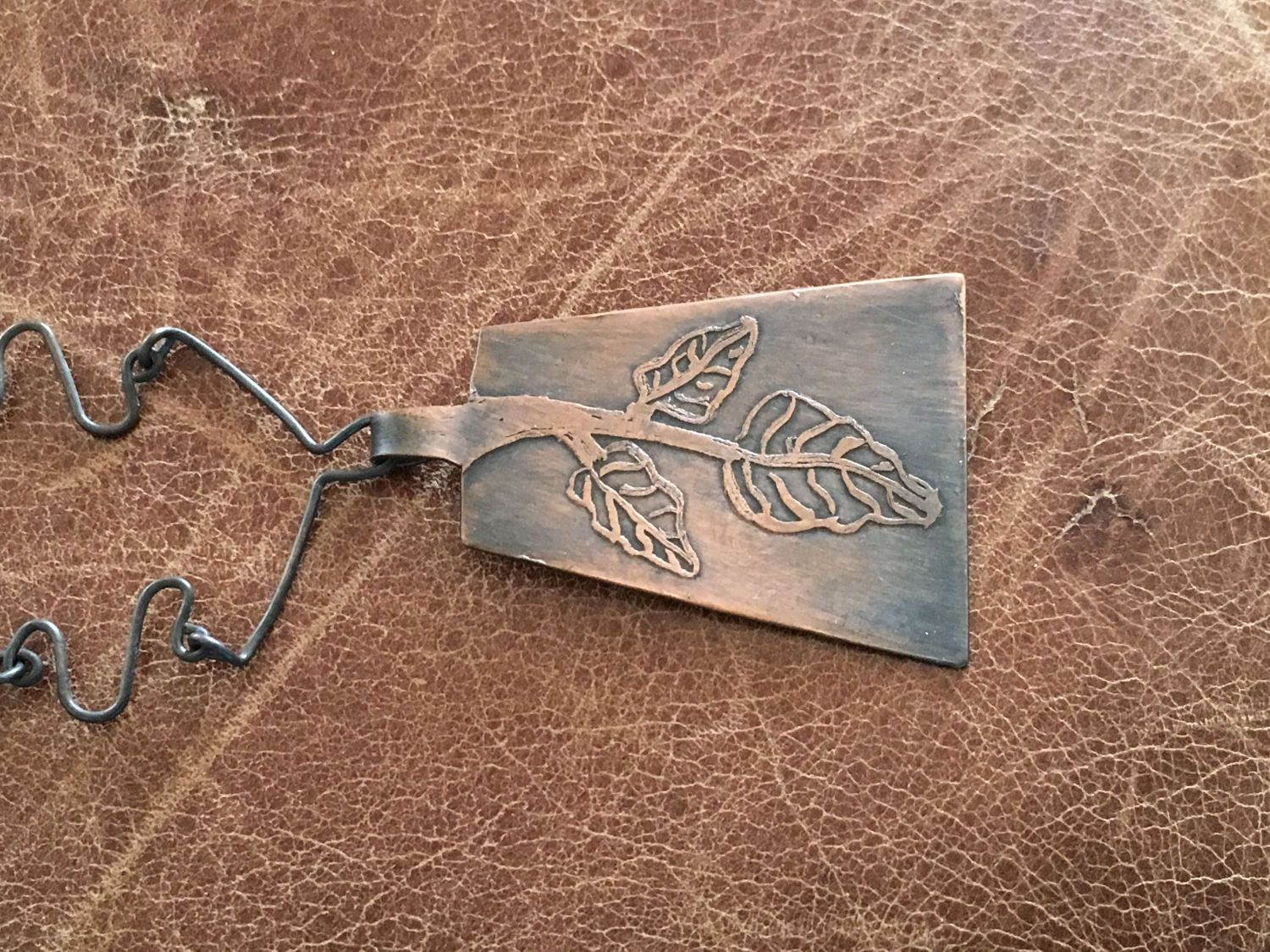 Geätzte Blatt Anhänger Aus Geätzte Blatt Anhänger Aus von indljewelry