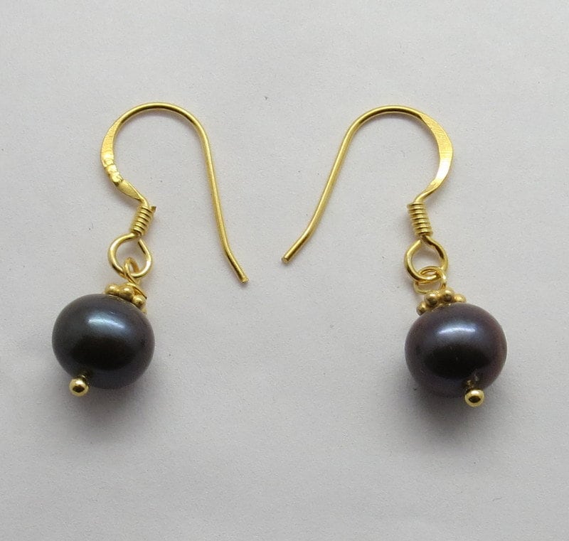1 Paar 925 Sterling Silber Vermeil Ohrhänger Süßwasserperle 26mm Lang 1 Paar 925 Sterling Silber Vermeil Ohrhänger Süßwasserperle 26mm Lang von indokraft