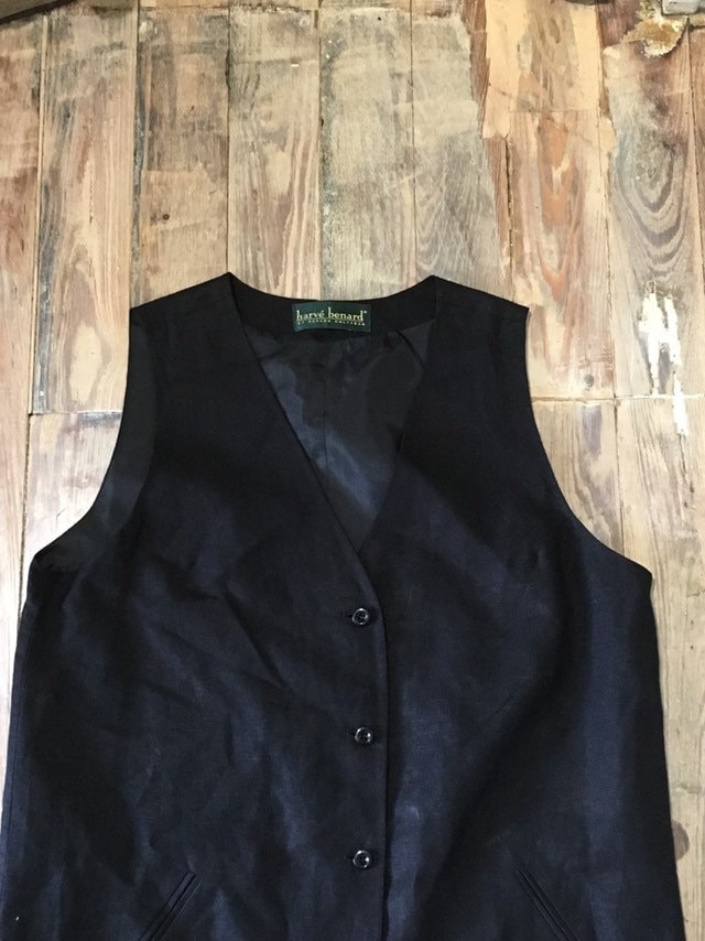 V-Ausschnitt-Kleid Mit Knopfleiste - Größe M/L von inezandberyl