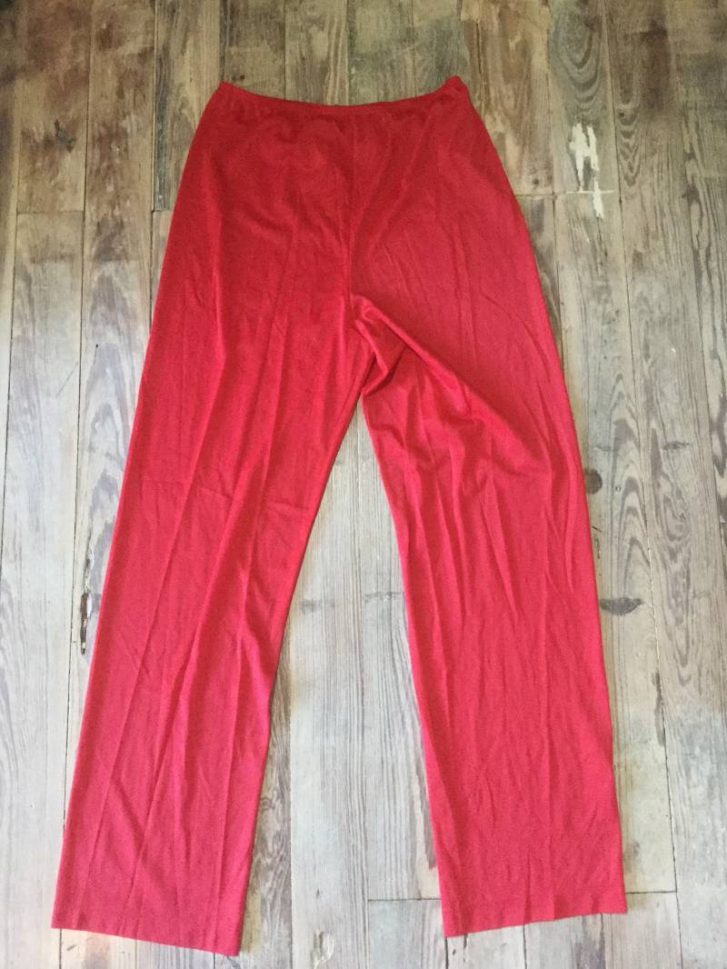 Vanity Fair Rote Nylon Hose von inezandberyl