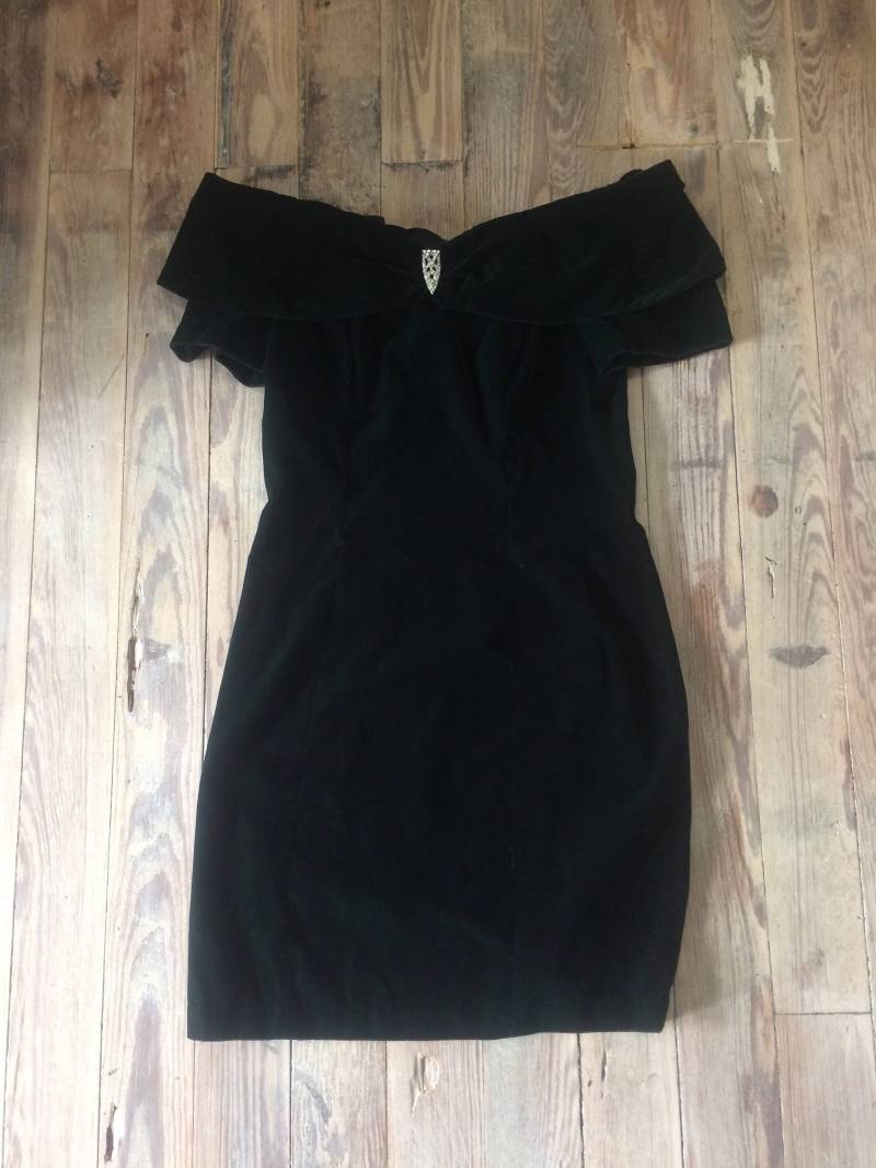 Vintage Rampage Samt Kleid Jägergrün, Grösse 38 von inezandberyl