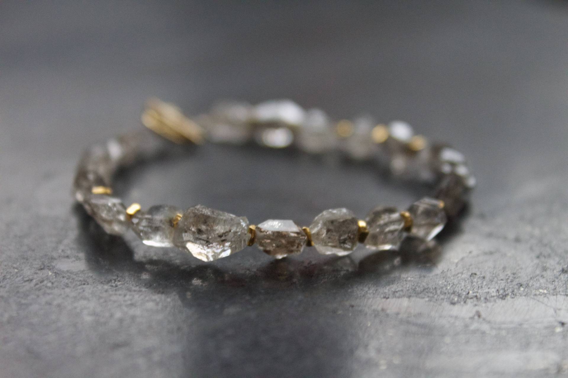 Rohdiamant Quarz Armband, Herkimer Diamant Stapeln Rohquarz Armband von inherstudy