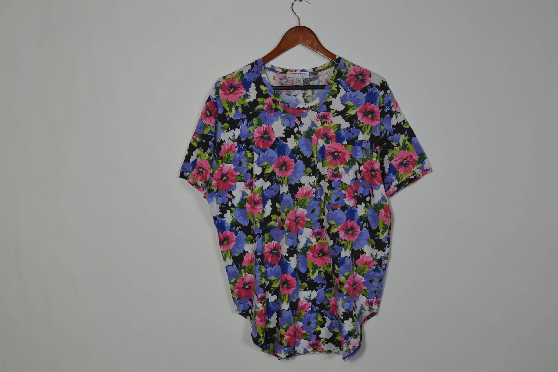 Vintage Mehrfarbiges Florales Kurzarm-Pullover-Top von inhomage