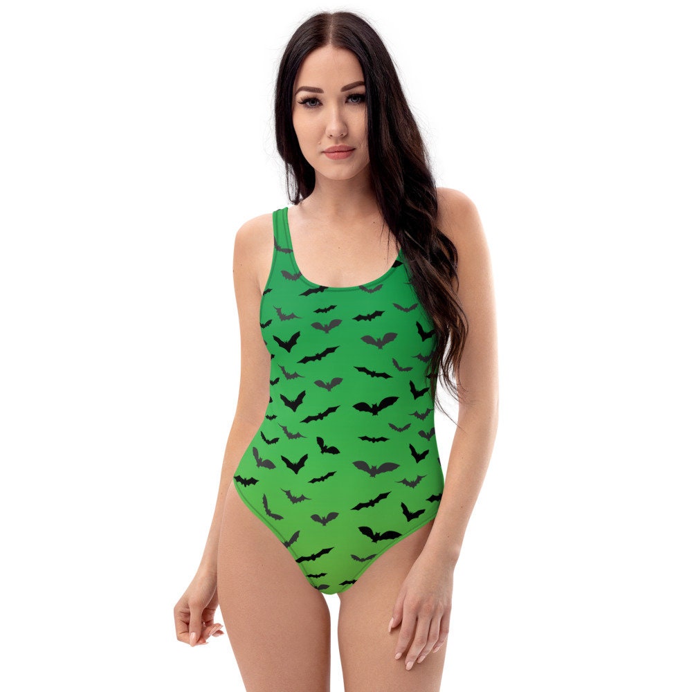 Halloween Fledermaus Badeanzug Damen Einteiliger Badeanzug Grün Und Schwarz Fledermaus Print Einteiler Bademode Leotard Rave Kleidung Bodysuit Halloween Fledermaus Badeanzug Damen Einteiliger Badeanzug Grün Und Schwarz Fledermaus Print Einteiler Bademode Leotard Rave Kleidung Bodysuit von inkbrick