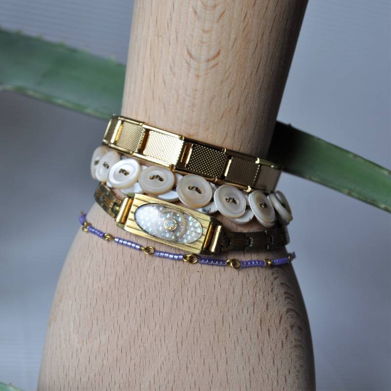 Armband Watchstrap Iii Steampunk Vintage Uhrenteile Perlmuttknöpfe Glasperlen Medaillon Knopf Unikat von insectorium