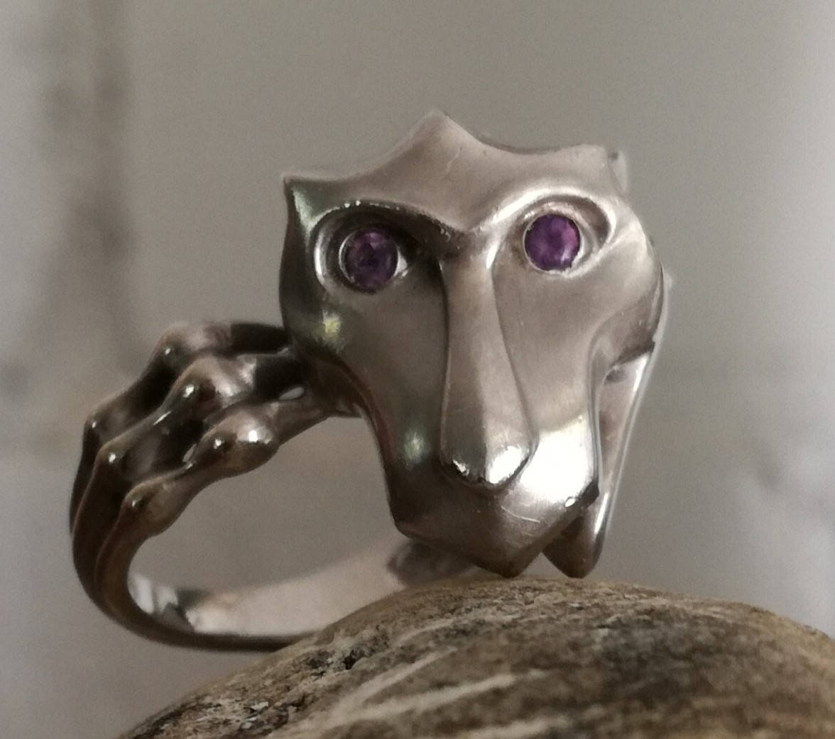 Ring Gargoyle Modell Solid Silber Schlange Und Amethyst Ring Gargoyle Modell Solid Silber Schlange Und Amethyst von insolyteparis