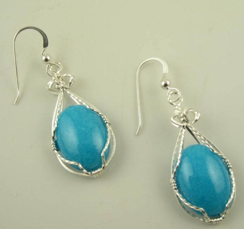 Berg Jade Ohrring, Edelstein Wire Wrapped Handgemachte Blau Schmuck Berg Jade Ohrring, Edelstein Wire Wrapped Handgemachte Blau Schmuck von inspiredcreationsco