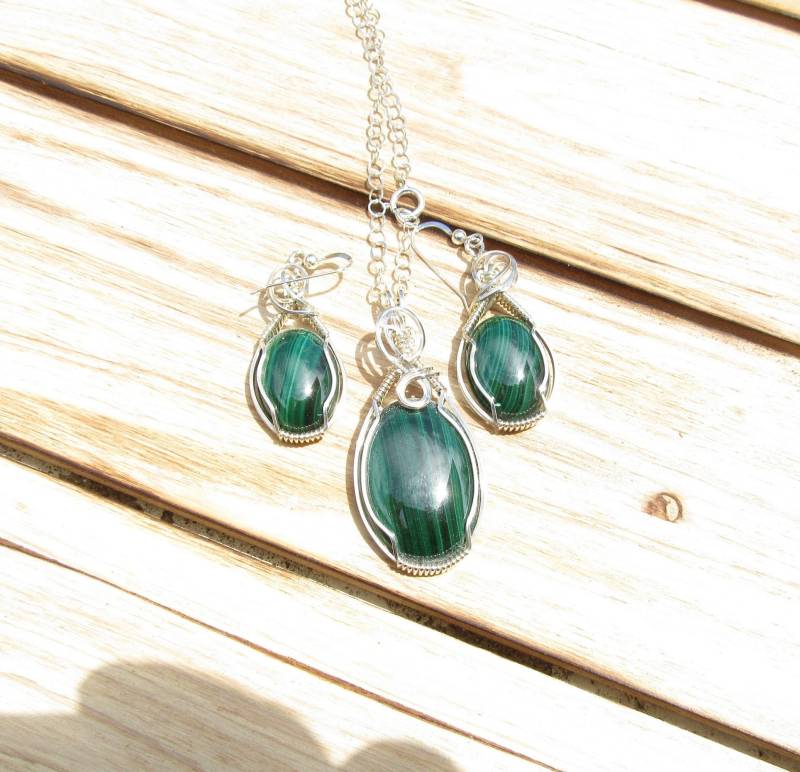 Malachit Halskette, Schmuck, Edelsteinhalskette, Wire Wrapped Handgemachter Grüne Edelstein Malachit Halskette, Schmuck, Edelsteinhalskette, Wire Wrapped Handgemachter Grüne Edelstein von inspiredcreationsco