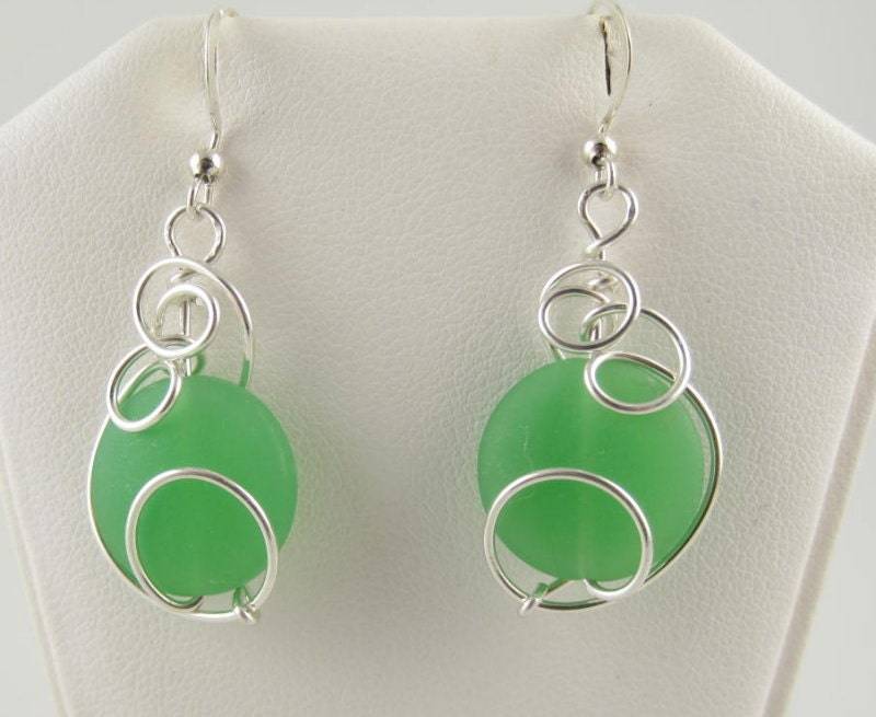 Seeglas Ohrring, Glas Wire Wrapped Handgemachte Grüne Schmuck, Handgemachten Schmuck Seeglas Ohrring, Glas Wire Wrapped Handgemachte Grüne Schmuck, Handgemachten Schmuck von inspiredcreationsco