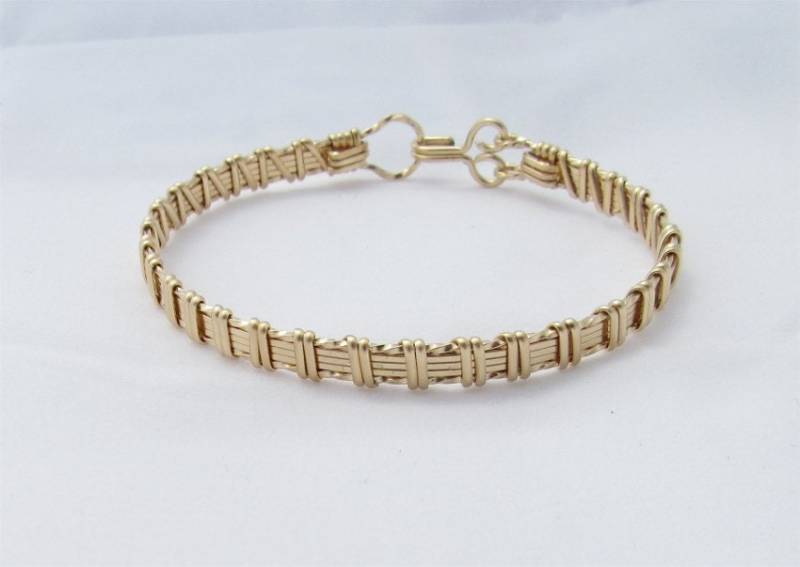 Wsb-0116, Gold Filled Armband, Goldarmband, Handgemachtes Wire Wrapped Armreif Wsb-0116, Gold Filled Armband, Goldarmband, Handgemachtes Wire Wrapped Armreif von inspiredcreationsco