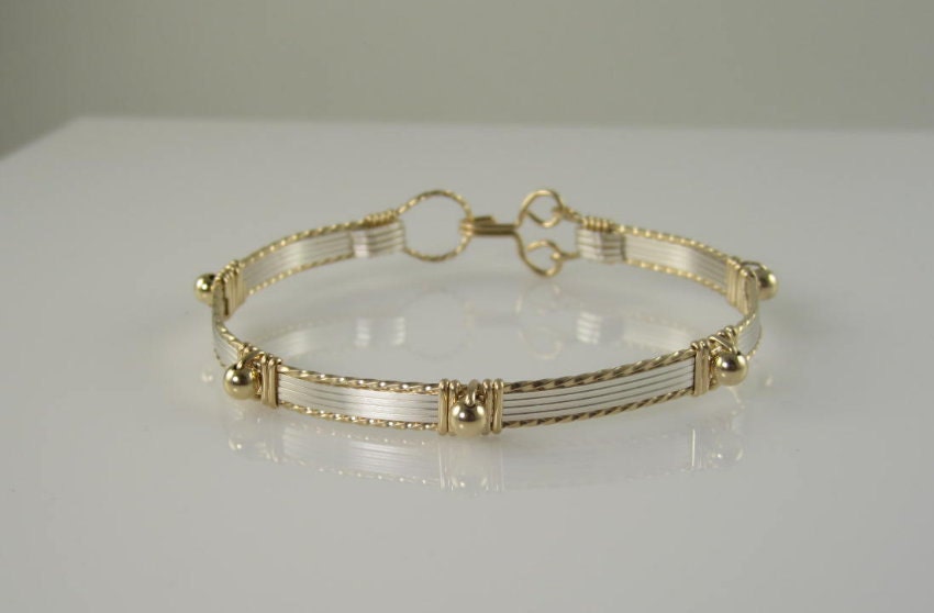 Wsb-0153, Gold Filled Draht Und Sterling Silber Armband, Gewickelt Armreif, Handgemachtes Schmuck von inspiredcreationsco