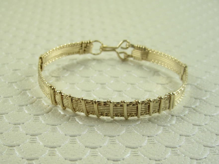 Wsb-0169, Gold Filled Armband, Goldarmband, Handgemachtes Wire Wrapped Armreif von inspiredcreationsco